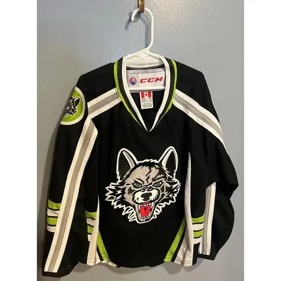 CCM Chicago Wolves AHL Youth Hockey Jersey - S/M - Picture 1 of 7